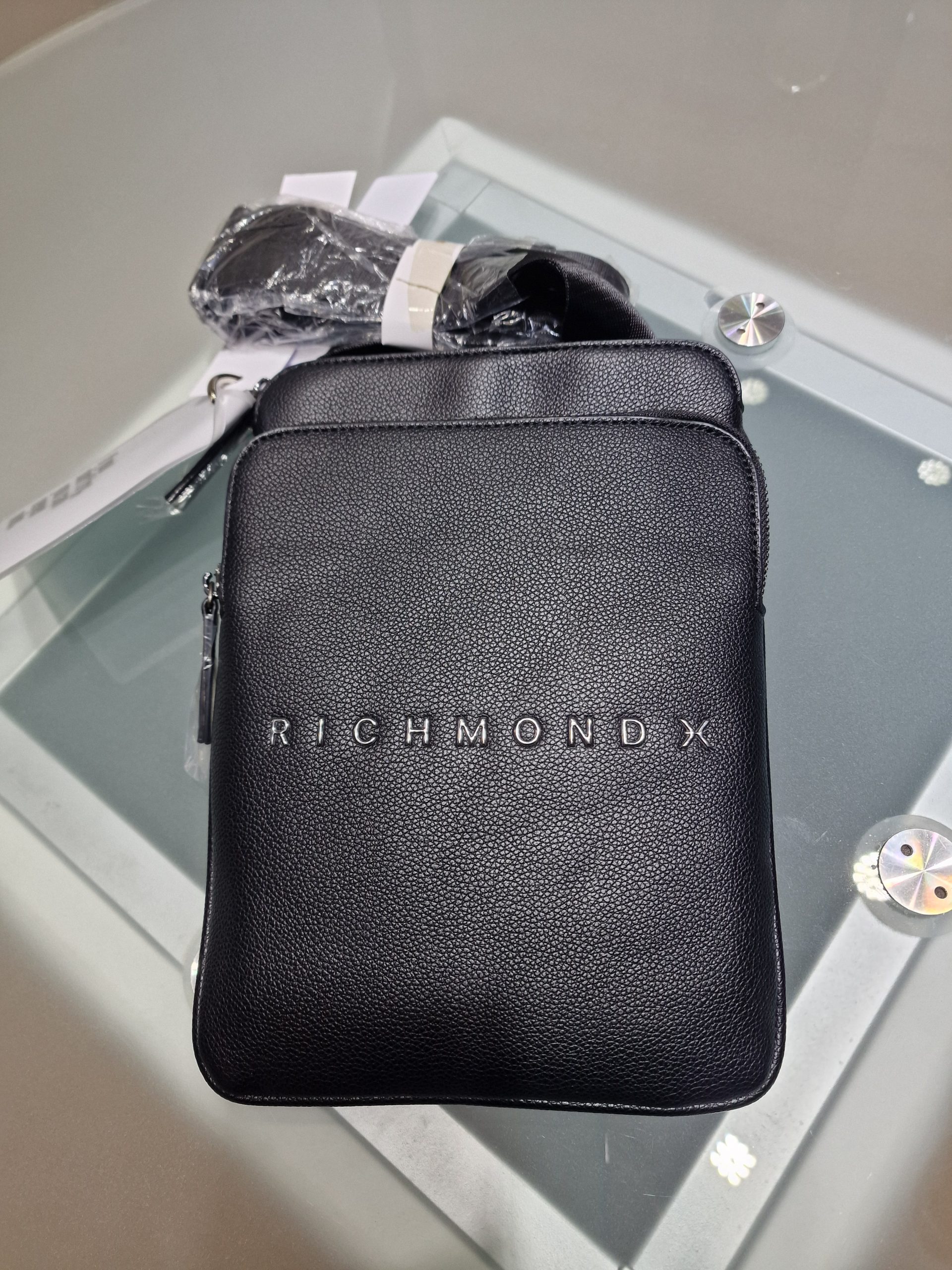 Borsello in pelle art. ANSELL RICHMOND