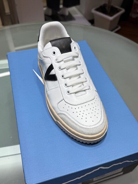 Scarpa bassa modello college art. SUCOLNE V2